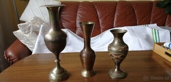 Mosazné vázy