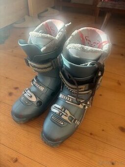 Skialpové lyžáky Dynafit