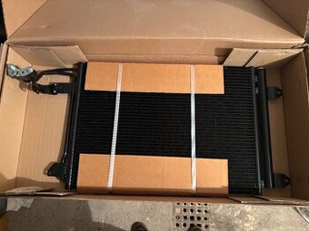 Kondenzátor klimatizace Thermotec pro Škoda, VW
