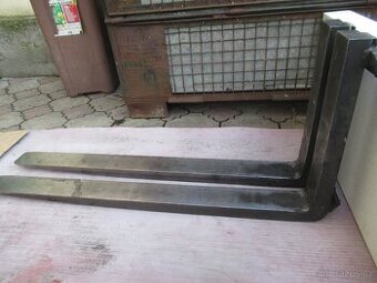 VETTER-paletové vidle 120cm.na desku 41cm.