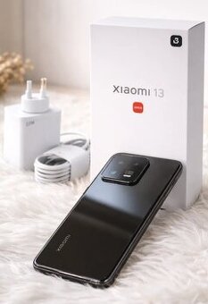 Telefon Xiaomi 13 8 GB RAM / 256 GB