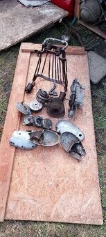 Prodám náhradní díly na veteráni vše originál