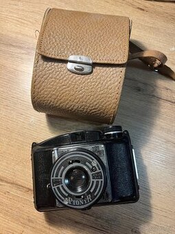 Starožitný fotoaparát Pionýr Dufa Fit II čti popis