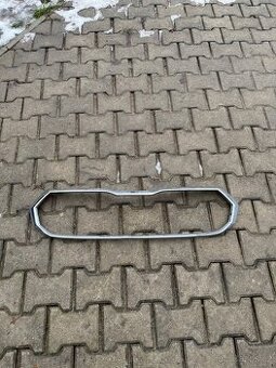 ŠKODA FABIA 4 RÁMEČEK MASKY