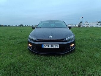 Volkswagen Scirocco 1.4 TSI 118 kW – na díly / k opravě