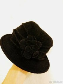Dámský černý vlněný klobouk - 1