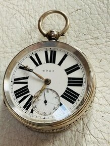 Masivní stříbrné britské železničářské hodinky,hmotnost 194g
