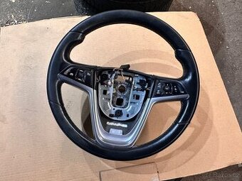 Volant Opel Zafira, Insignia a jine