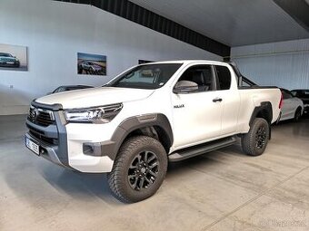 Toyota Hilux Extra Cab 2.8 D-4D Invincible 4x4 - ZÁRUKA