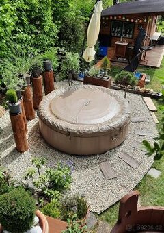 Vířivka Intex pro 6 osob