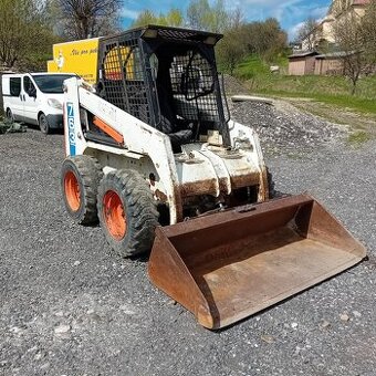 Smykový nakladač Bobcat 763, r.v. 2002