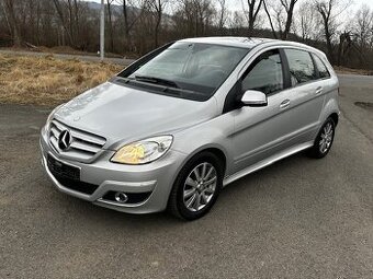 Mercedes-Benz B180, r.2009, automat, STK, klimatizace