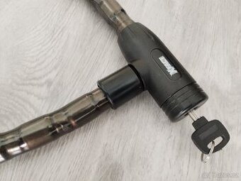 Robustní zámek na kolo X-Fact (8cm průměr). 190 Kč