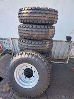 12,5/80--18 12,5-18 Kola vlek 8t,9t Zetor