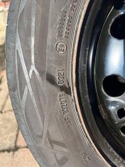 Sada letních pneu 185/60R15