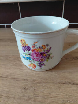 Retro porcelánový velký hrnek-kafáč