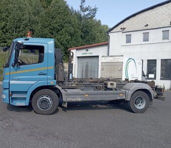 Mercedes Benz Atego 1526