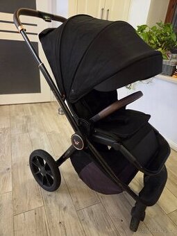 Muuvo Quick SE 2 – krásný kočárek 2024, dvojkombinace, po je