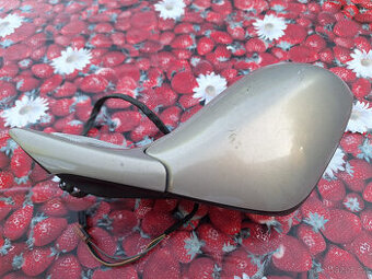 C8 kompletní pravé zrcátko