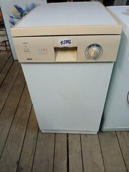 Myčka nádobí ZANUSSI