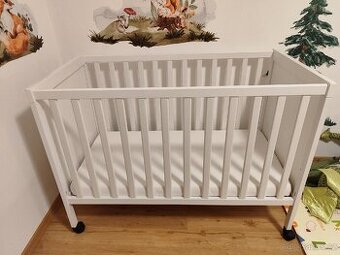 Dětská postýlka IKEA Sundvik + matrace + povlečení