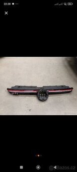 Volkswagen golf 8 GTI (maska)