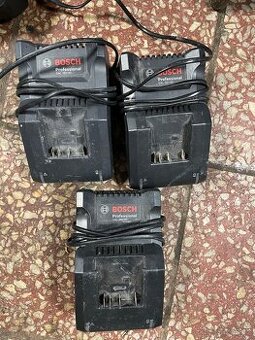 Nabijecky na baterie bosch