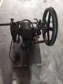 Zavíračka na konzervy