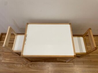 Dětský stolek a 2 židle IKEA