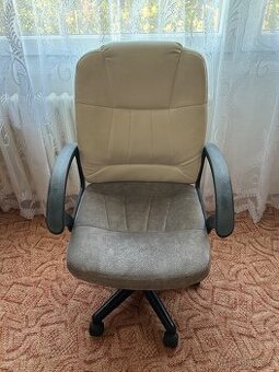 Kancelářské křeslo