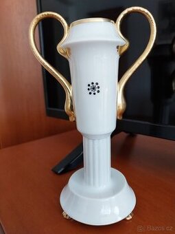 Porcelánový svícen