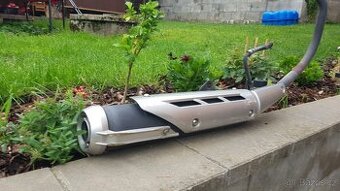 Prodám výfuk Yamaha YBR125 RE05