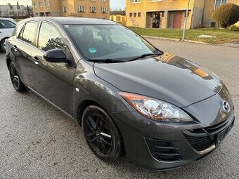 Mazda 3 1.6i 77kw rv.2010 pěkný stav - 1