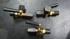 Zkušební tlakoměrový kohout KZ-M20