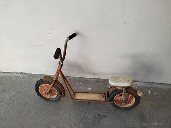 Dětská koloběžka