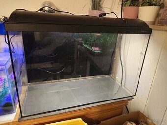 Akvárium 140l