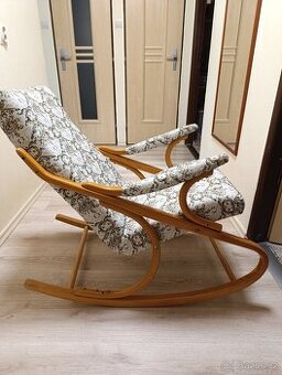 Retro houpaci křeslo