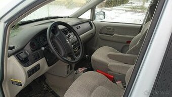 Hyundai Trajet 2,0 CRDI