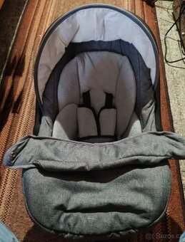 prodám kočár 3v1 Takko