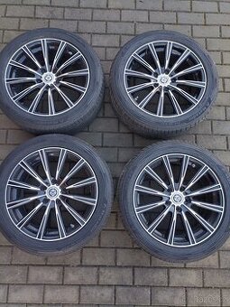 letní alu 215/50 R17 na i40