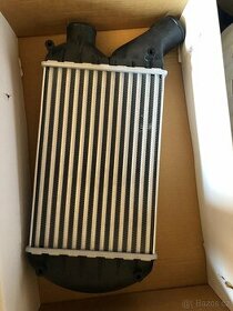 Alfa Rome 155 GTV mezichladič vzduchu