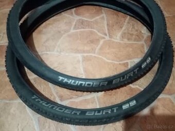 PNEU29"+SEDLO KARBONOVÉ