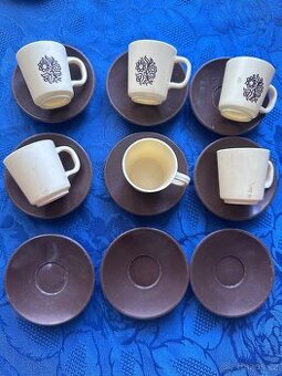 Retro sada hrnečku a talířku