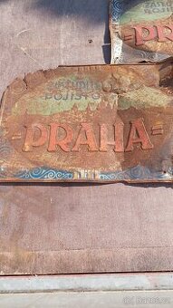 Stará plechová cedule pojišťovny PRAHA