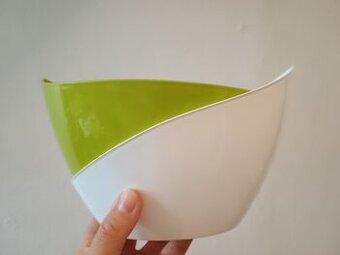 Samozavlažovací květináč zelený