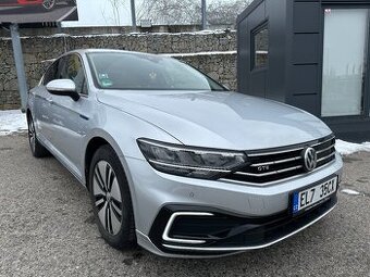 Volkswagen Passat  2020