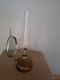 Prodám starou petrolejovou lampu