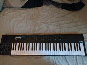 Alesis VI 61 MIDI klávesy