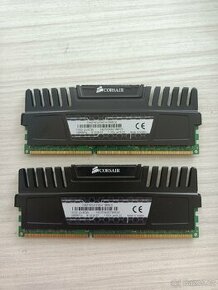 Corsair 2 x 8GB DDR3 1866MHz