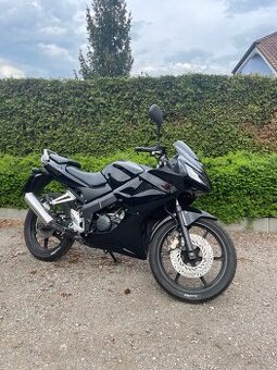 Honda CBR125R